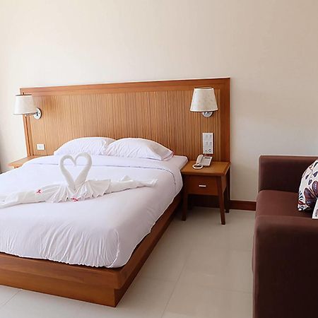 D Hotel Pattaya Dış mekan fotoğraf