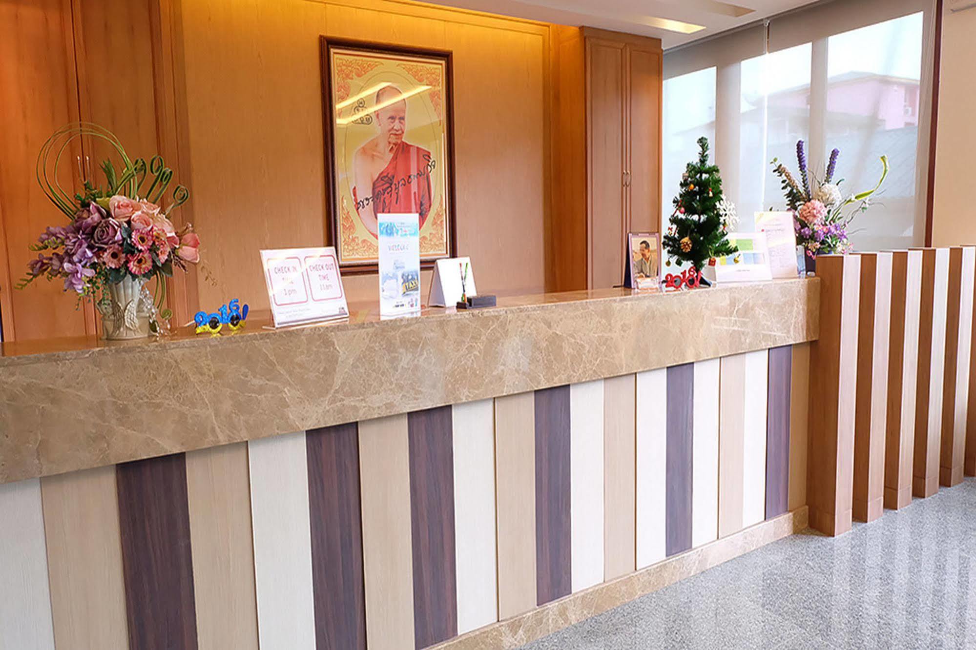 D Hotel Pattaya Dış mekan fotoğraf
