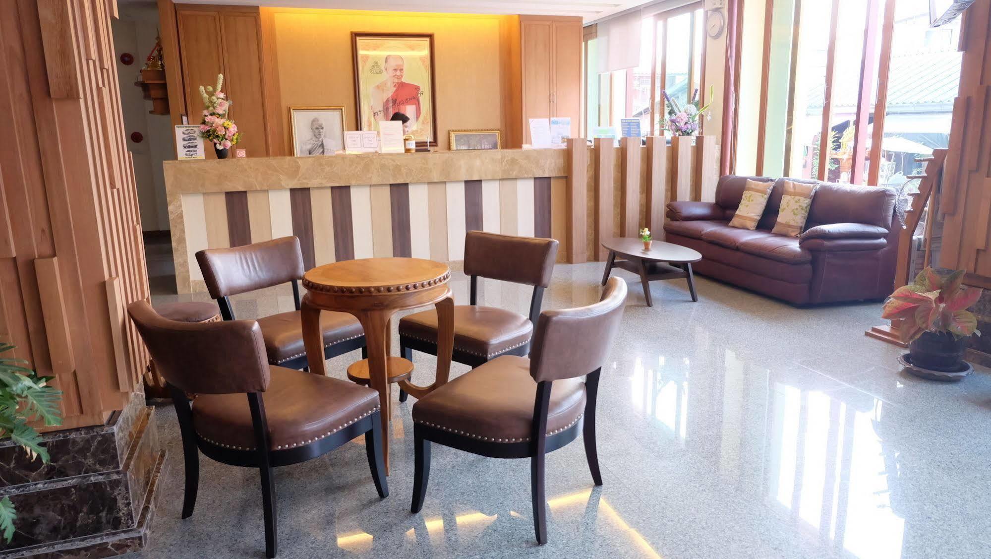 D Hotel Pattaya Dış mekan fotoğraf