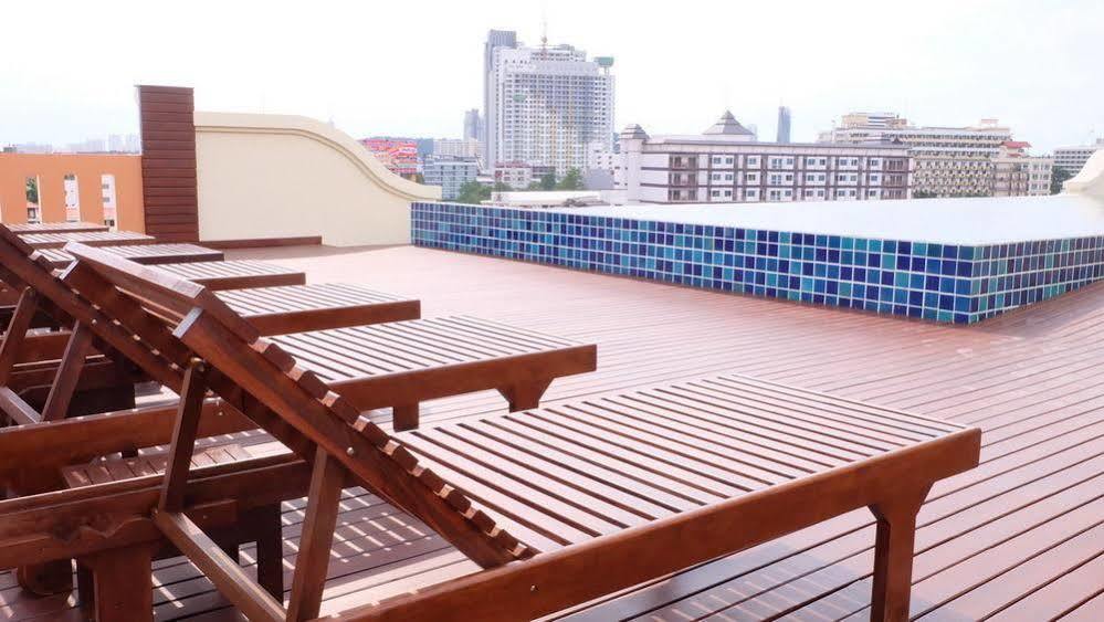 D Hotel Pattaya Dış mekan fotoğraf
